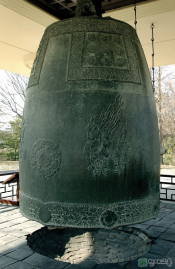 Колокол Эмиле. Самый большой колокол в Корее